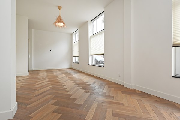 Medium property photo - Pijnboomstraat 3, 2565 ZH Den Haag